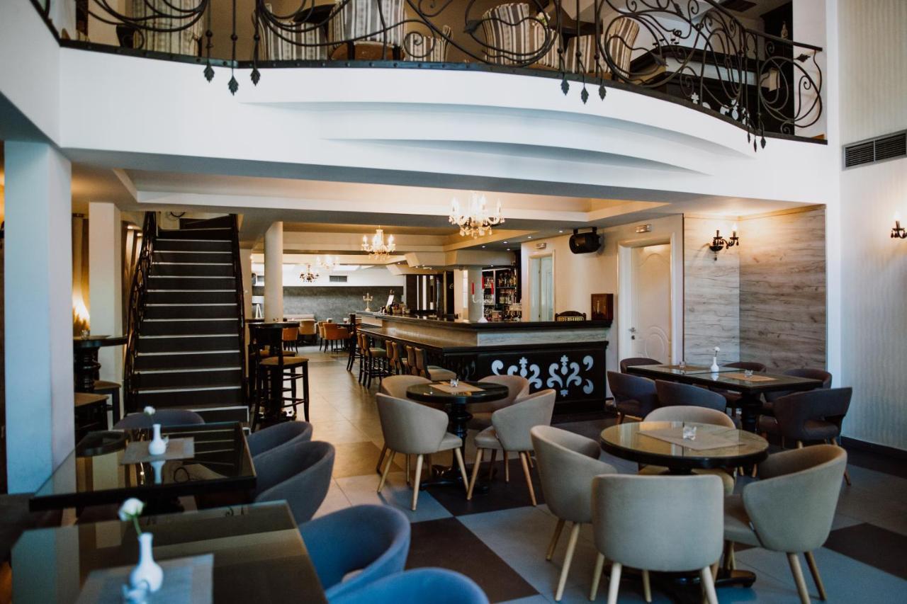 Bela Kuka Hotel Bitola Kültér fotó
