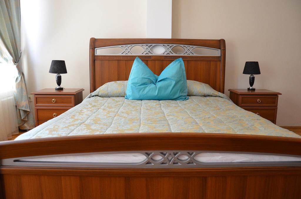 Bela Kuka Hotel Bitola Kültér fotó